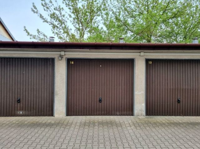 Garaż/miejsce parkingowe Warszawa Stara Miłosna, ul. Gościniec. Zdjęcie 1