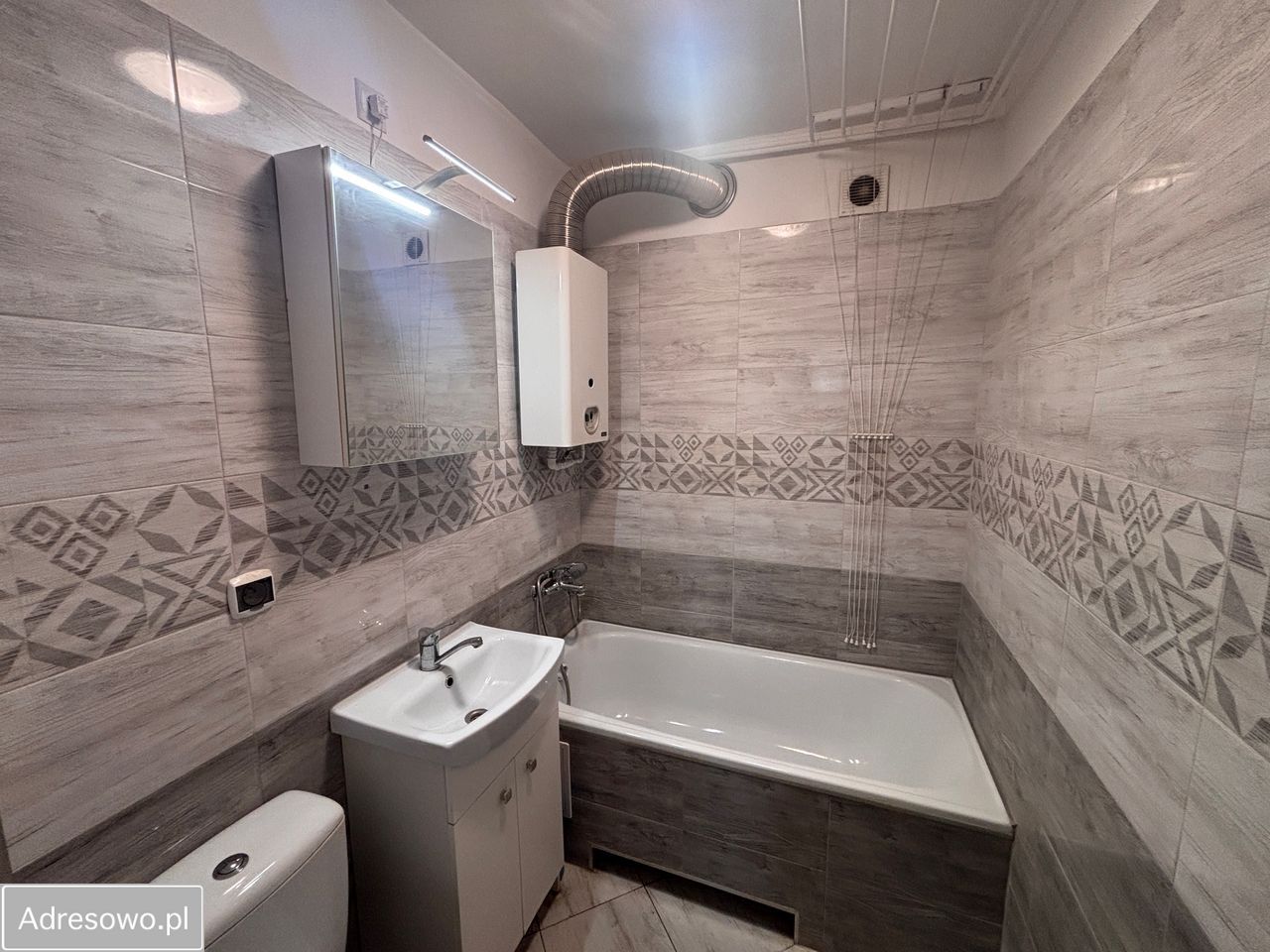 Mieszkanie 3-pokojowe Lubin, ul. Henryka Sienkiewicza. Zdjęcie 8