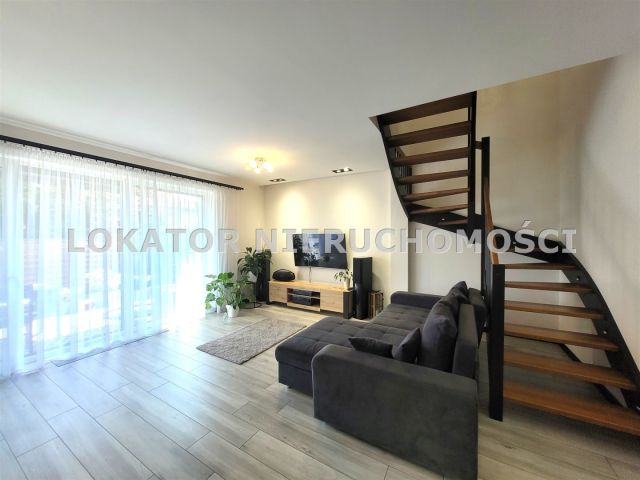 bliźniak, 5 pokoi Piła. Zdjęcie 5