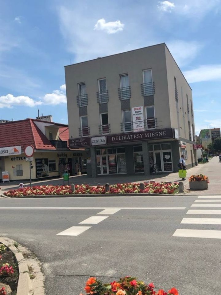 Biuro Jelcz-Laskowice Centrum, ul. Józefa Bożka