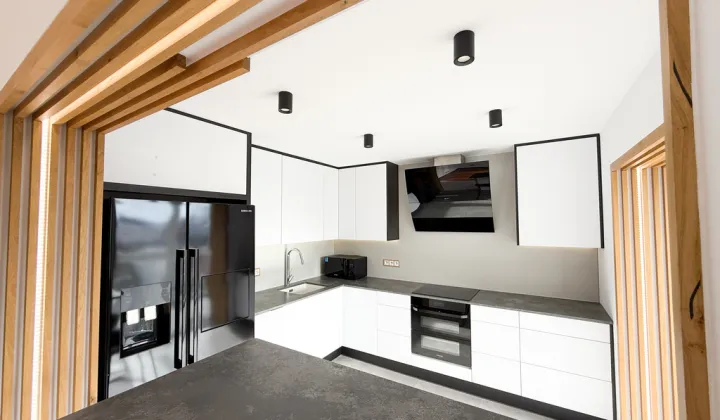 Mieszkanie 5-pokojowe Słupsk, ul. Nowowiejska