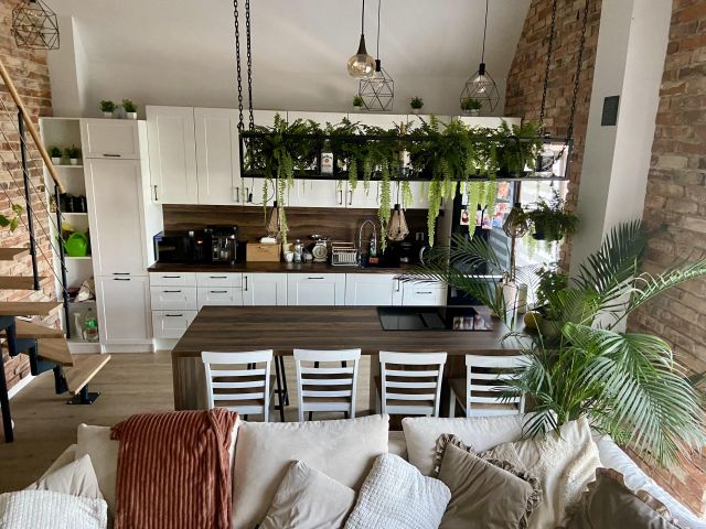 Mieszkanie 4-pokojowe Kamieniec Wrocławski. Zdjęcie 1