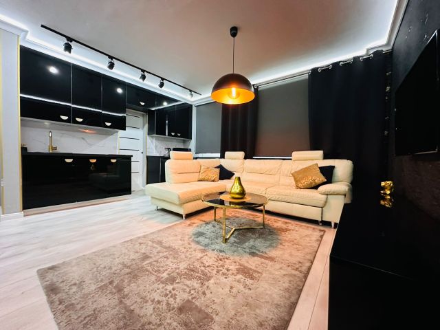 Mieszkanie 2-pokojowe Szczecin Śródmieście, ul. 1 Maja. Zdjęcie 1