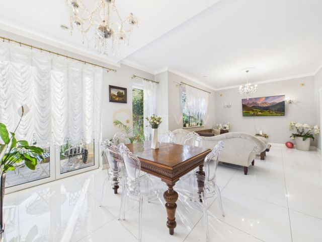 dom wolnostojący, 6 pokoi Marki, ul. Wenecka. Zdjęcie 1