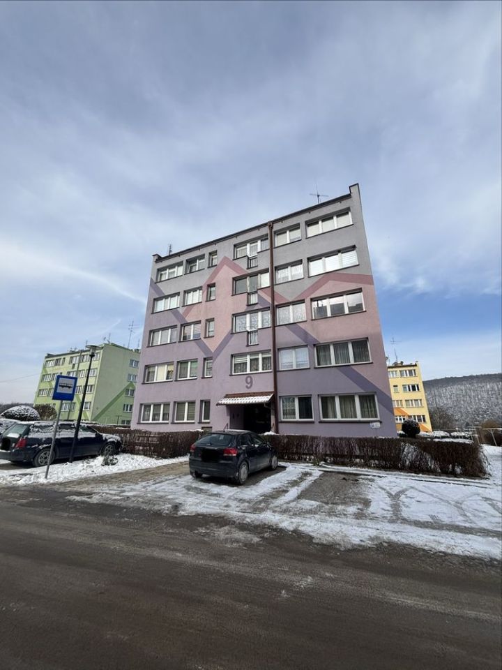 Mieszkanie 3-pokojowe Bardo, ul. Polna. Zdjęcie 1