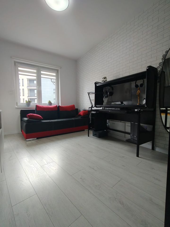 Mieszkanie 3-pokojowe Tychy, ul. Bacha. Zdjęcie 17