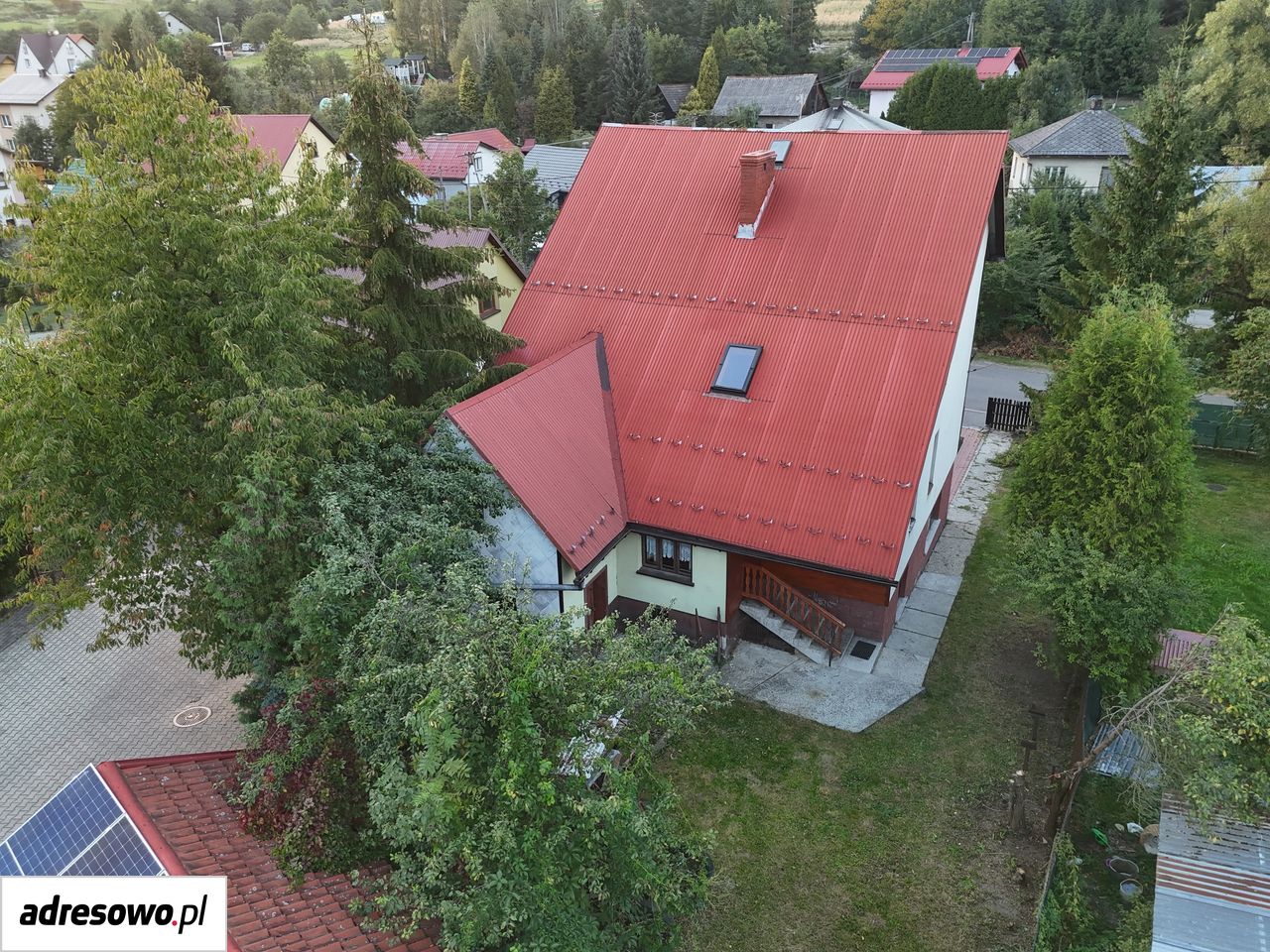 dom wolnostojący, 4 pokoje Pewel Ślemieńska, ul. Krakowska. Zdjęcie 4