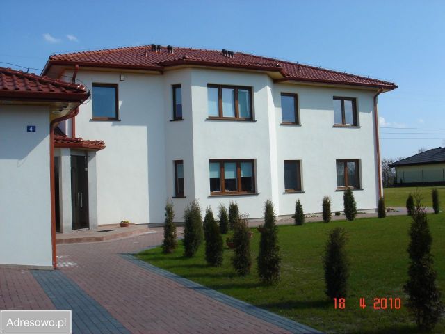budynek wielorodzinny Kusowo. Zdjęcie 1