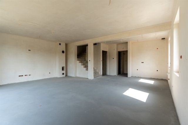 dom szeregowy, 4 pokoje Nowy Sącz Poręba Mała. Zdjęcie 9