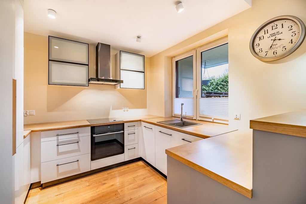 Mieszkanie 4-pokojowe Rzeszów Pobitno, ul. Załęska. Zdjęcie 3