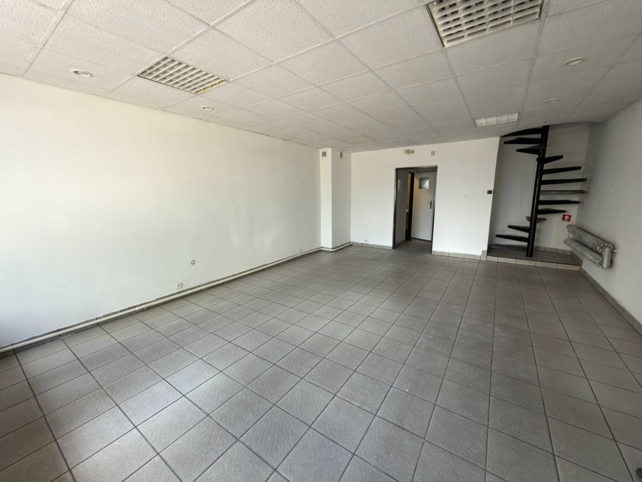 Lokal Płock, ul. Królewiecka. Zdjęcie 3