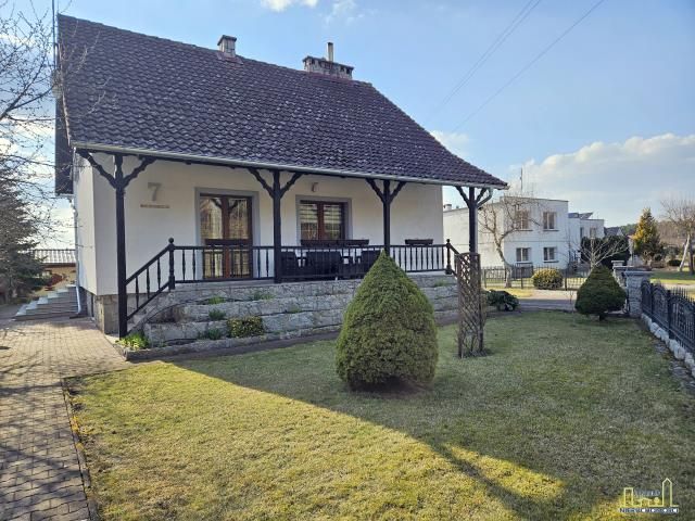 dom wolnostojący, 5 pokoi Kopanica, ul. Kwiatowa. Zdjęcie 1