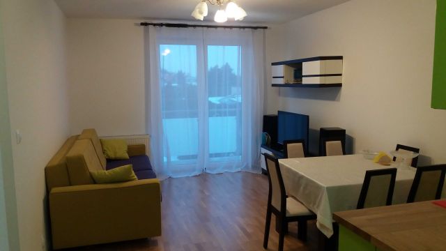 Mieszkanie 3-pokojowe Góra Kalwaria. Zdjęcie 1