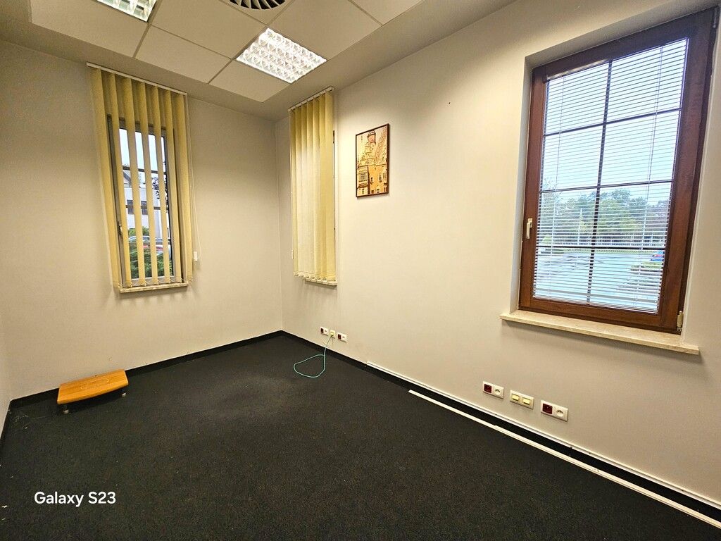 Biuro Wrocław Popowice, ul. Strzegomska. Zdjęcie 1