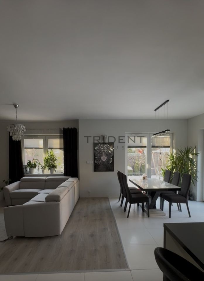 bliźniak, 5 pokoi Krupia Wólka. Zdjęcie 2