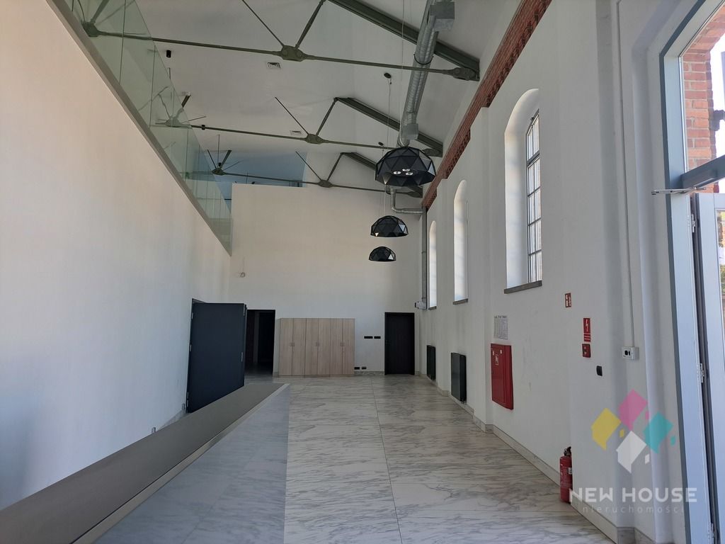 Nieruchomość komercyjna Olsztyn, ul. Marka Kotańskiego. Zdjęcie 2