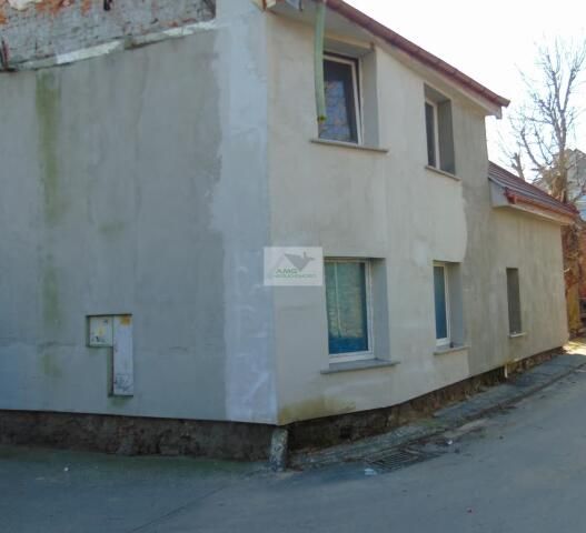 kamienica, 5 pokoi Niemcza, ul. Ratuszowa. Zdjęcie 3