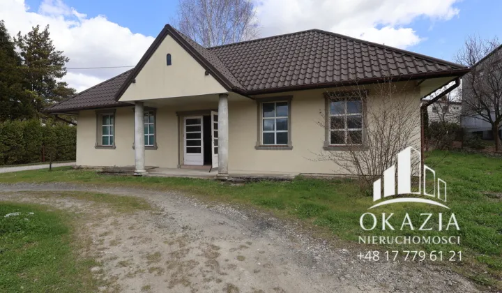 Nieruchomość komercyjna Trzciana