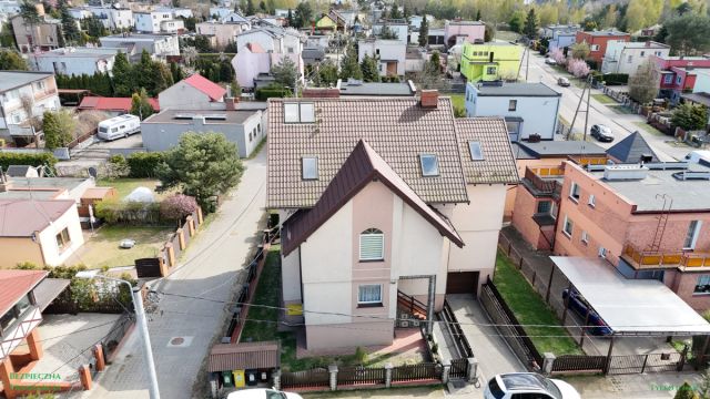 dom wolnostojący, 7 pokoi Starogard Gdański, ul. Obrońców Poczty Gdańskiej. Zdjęcie 4
