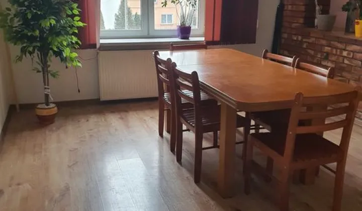 dom wolnostojący, 6 pokoi Dąbrowa Górnicza