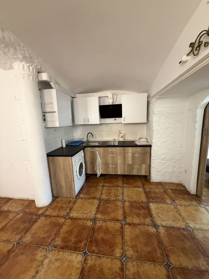 Mieszkanie 3-pokojowe Żarów. Zdjęcie 8