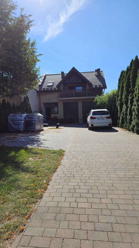 dom wolnostojący, 4 pokoje Radzyń Podlaski. Zdjęcie 3