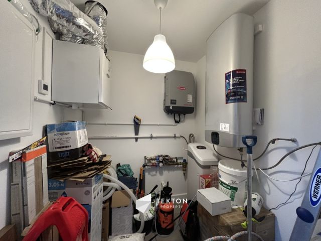 dom wolnostojący, 5 pokoi Winiec. Zdjęcie 39