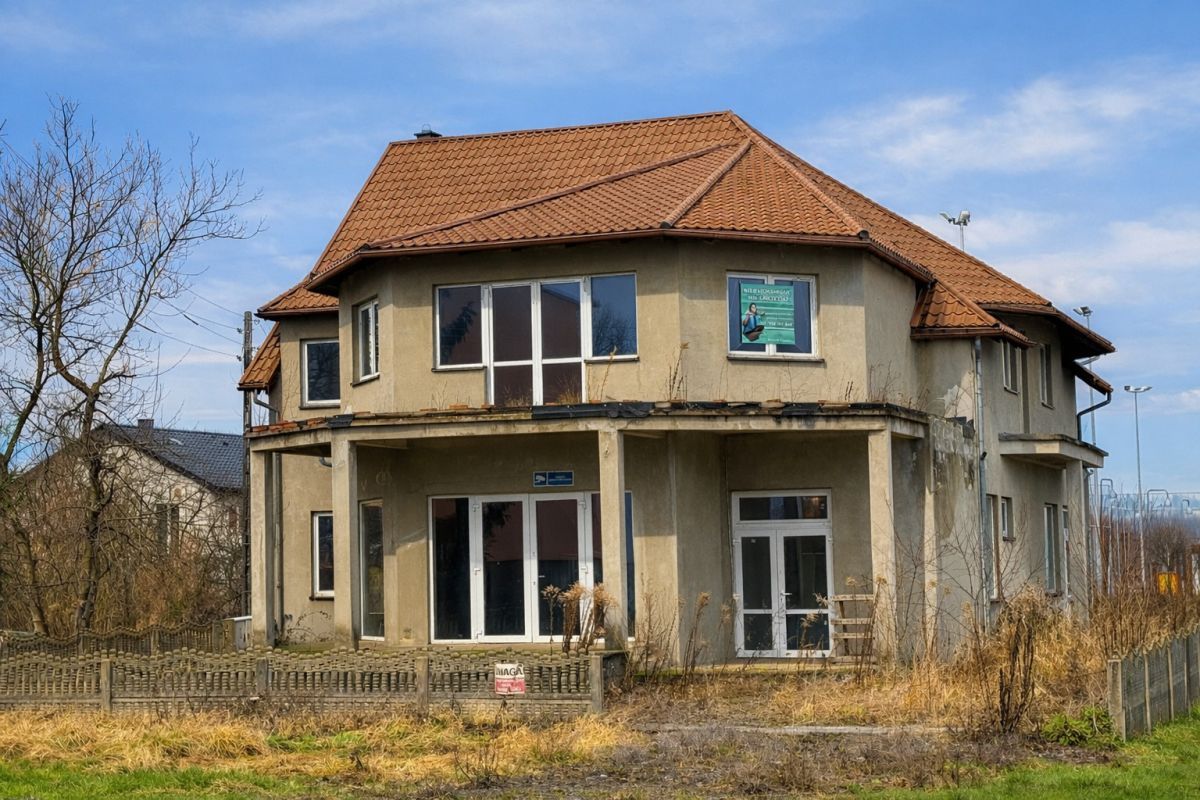 dom szeregowy, 10 pokoi Krosnowice. Zdjęcie 2