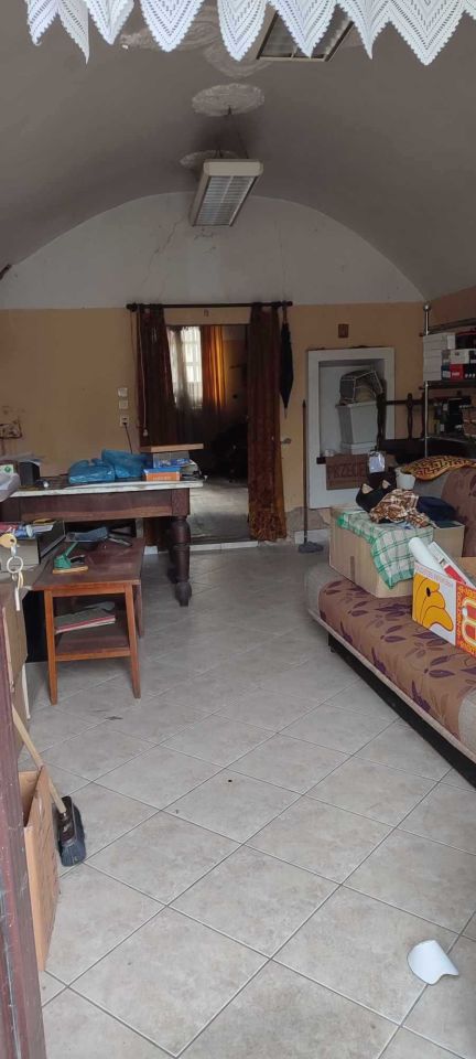 Lokal Ćmielów, ul. Rynek. Zdjęcie 3