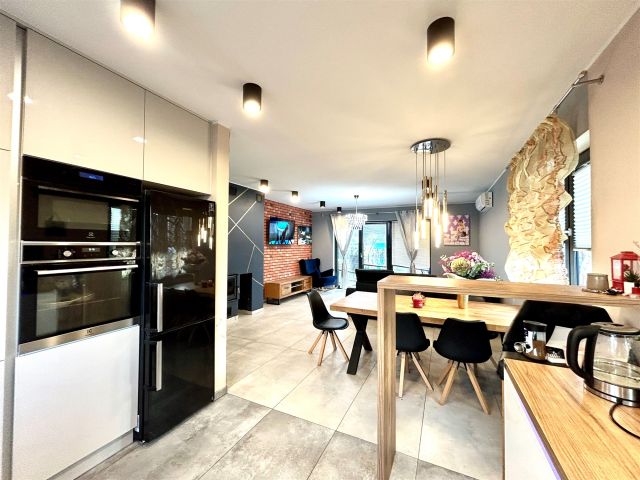 dom wolnostojący, 5 pokoi Maszewko. Zdjęcie 4