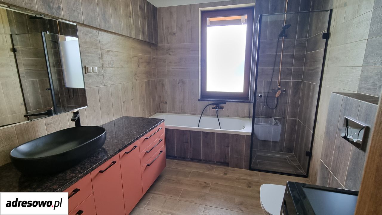 dom wolnostojący, 4 pokoje Butryny. Zdjęcie 10