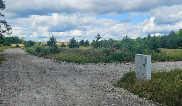 Działka budowlana Niedoradz