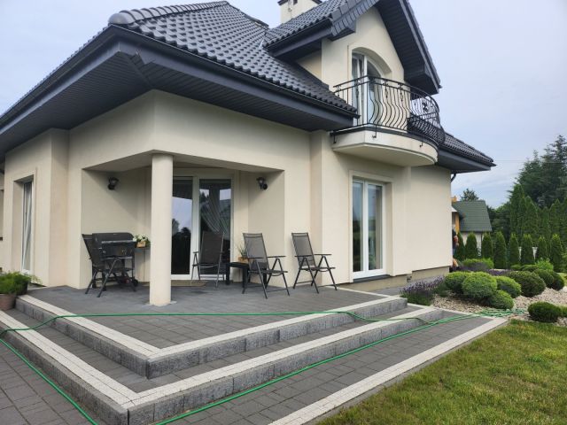 dom wolnostojący, 4 pokoje Pliszczyn Kolonia Pliszczyn. Zdjęcie 1