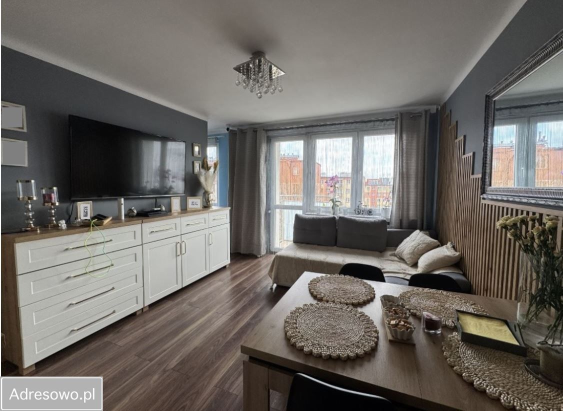 Mieszkanie 3-pokojowe Skarżysko-Kamienna, ul. Rejowska. Zdjęcie 1