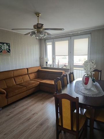 Mieszkanie 3-pokojowe Starogard Gdański, al. Jana Pawła II. Zdjęcie 1