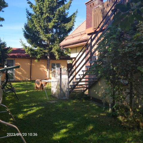 dom wolnostojący, 6 pokoi Ząbki Centrum, ul. Józefa Piłsudskiego. Zdjęcie 1