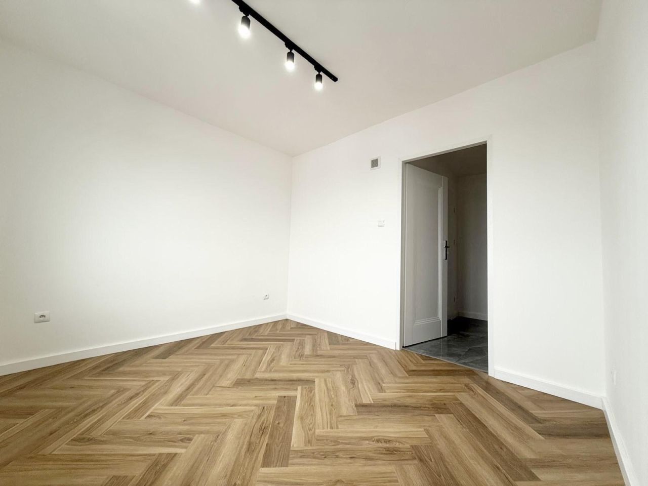 Mieszkanie 2-pokojowe Ostrowiec Świętokrzyski, os. Pułanki. Zdjęcie 10