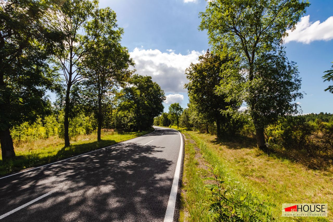 Działka inwestycyjna Wykroty