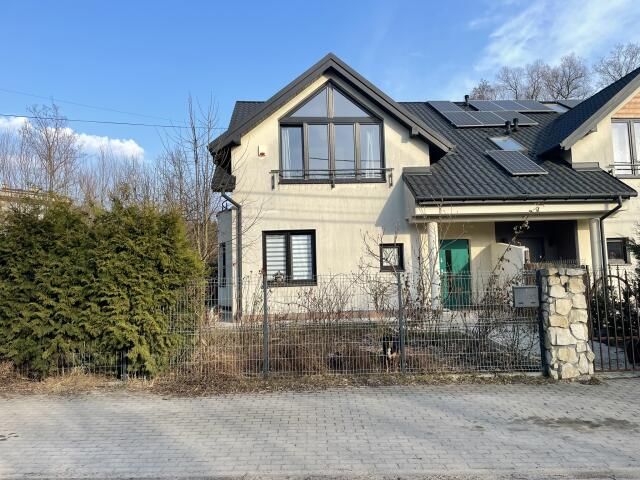 bliźniak, 5 pokoi Brzyczyna. Zdjęcie 1