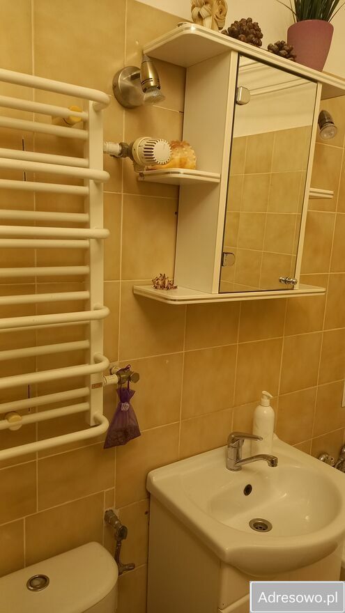 Mieszkanie 2-pokojowe Kraków Kurdwanów, ul. Łużycka. Zdjęcie 2