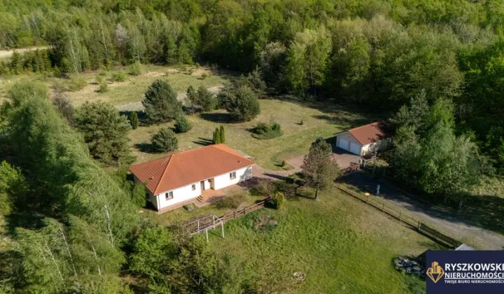 dom wolnostojący, 4 pokoje Zawada
