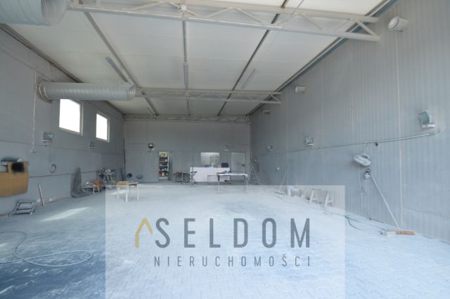 Hala/magazyn Stare Siołkowice. Zdjęcie 8