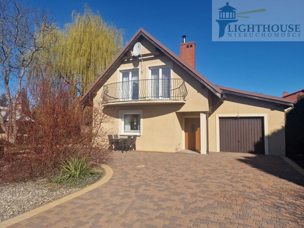 dom wolnostojący, 5 pokoi Skowarcz, ul. Jaśminowa