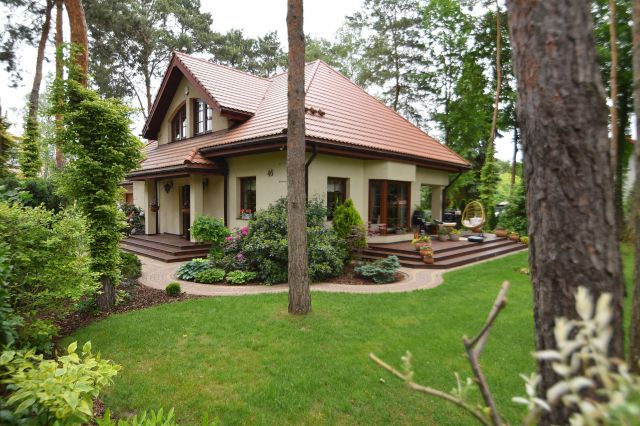 dom wolnostojący, 6 pokoi Legionowo, ul. Topolowa. Zdjęcie 1