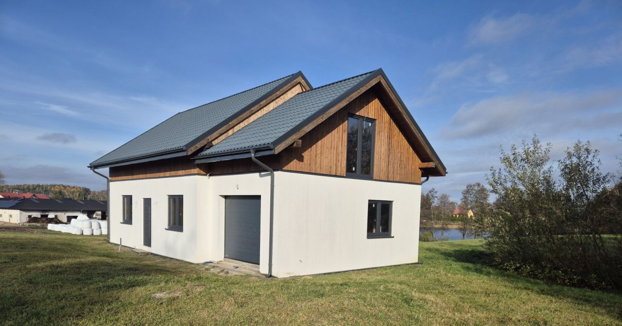 dom wolnostojący Chmielno Lampa