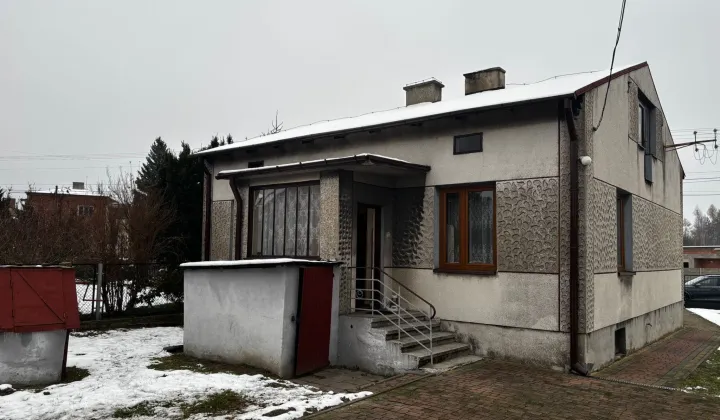 dom wolnostojący Radomsko, ul. Starowiejska