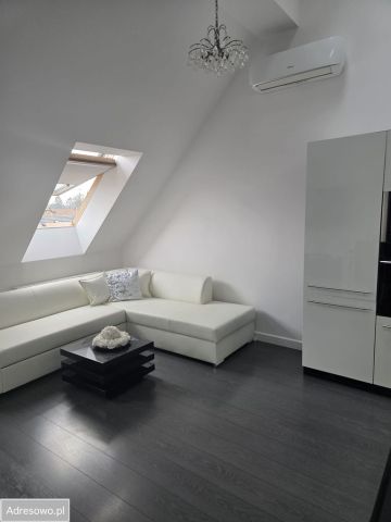 Mieszkanie 3-pokojowe Świebodzin, ul. Poznańska. Zdjęcie 1