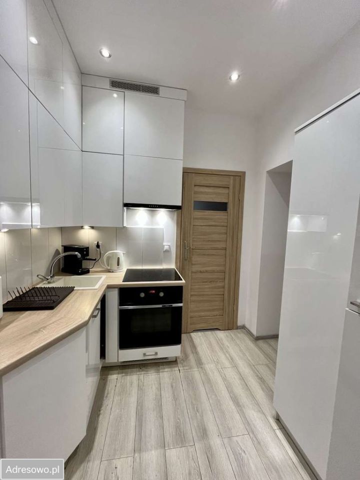 Mieszkanie 1-pokojowe Katowice Śródmieście, ul. Juliusza Słowackiego. Zdjęcie 5