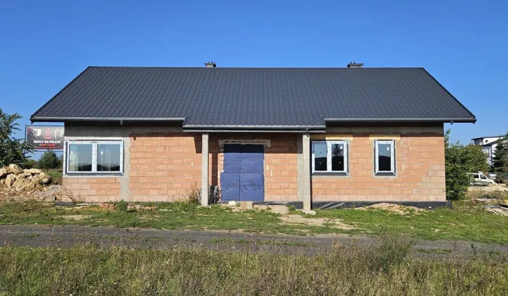dom wolnostojący, 3 pokoje Piekoszów, ul. Przemysłowa