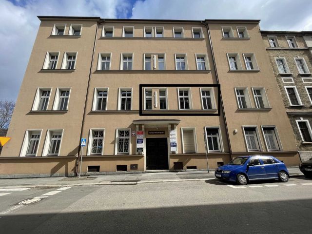 Biuro Wałbrzych Śródmieście, ul. Romana Dmowskiego. Zdjęcie 1